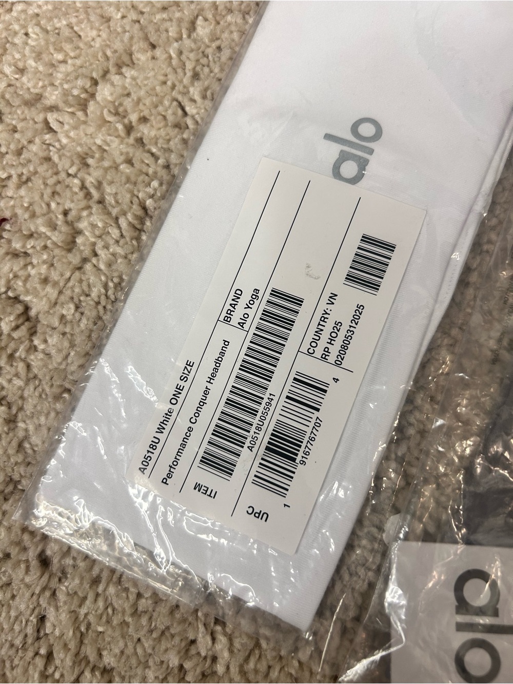 NWT 3-Pack ALO Yoga Performance Conquer Headbands- Steel Gray/Black/White - Picture 6 of 6